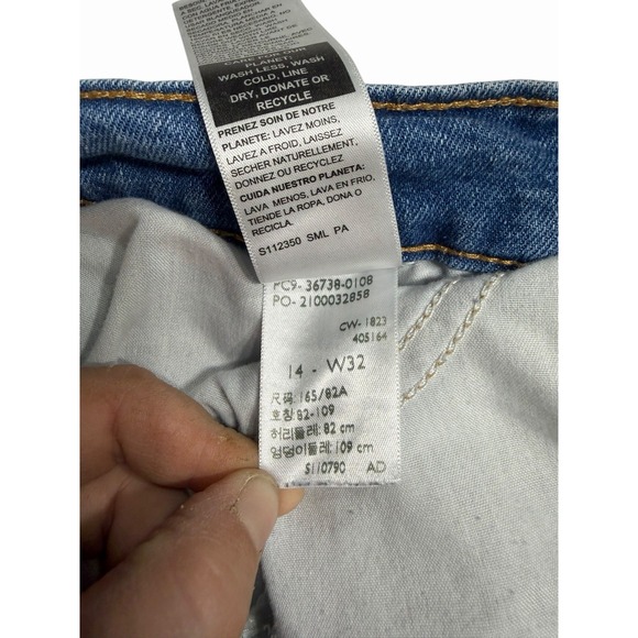 Levis Strauss Size 14 Heritage Boyfriend Crop Ankle Denim Jean - Picture 5 of 10